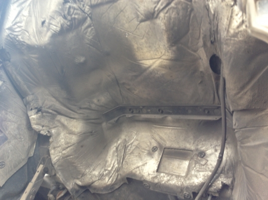 รถอีซูซุ 10 ล้อ ตู้เย็น เปลื่ยนเครื่อง 210 แรงม้า สนใจติดต่อ 081 - 6079515 รถอีซูซุ 10 ล้อ ตู้เย็น เปลื่ยนเครื่อง 210 แรงม้า สนใจติดต่อ 081 - 6079515