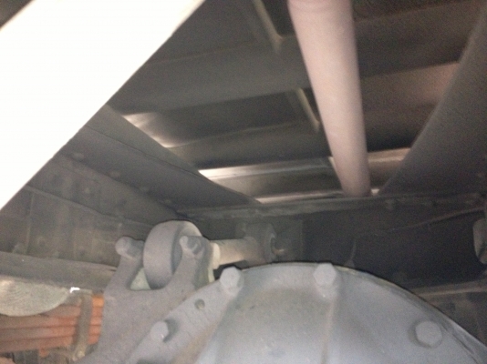 รถอีซูซุ 10 ล้อ ตู้เย็น เปลื่ยนเครื่อง 210 แรงม้า สนใจติดต่อ 081 - 6079515 รถอีซูซุ 10 ล้อ ตู้เย็น เปลื่ยนเครื่อง 210 แรงม้า สนใจติดต่อ 081 - 6079515