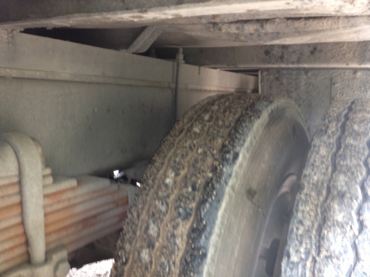 รถอีซูซุ 10 ล้อ ตู้เย็น เปลื่ยนเครื่อง 210 แรงม้า สนใจติดต่อ 081 - 6079515 รถอีซูซุ 10 ล้อ ตู้เย็น เปลื่ยนเครื่อง 210 แรงม้า สนใจติดต่อ 081 - 6079515