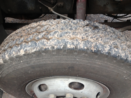 รถอีซูซุ 10 ล้อ ตู้เย็น เปลื่ยนเครื่อง 210 แรงม้า สนใจติดต่อ 081 - 6079515 รถอีซูซุ 10 ล้อ ตู้เย็น เปลื่ยนเครื่อง 210 แรงม้า สนใจติดต่อ 081 - 6079515