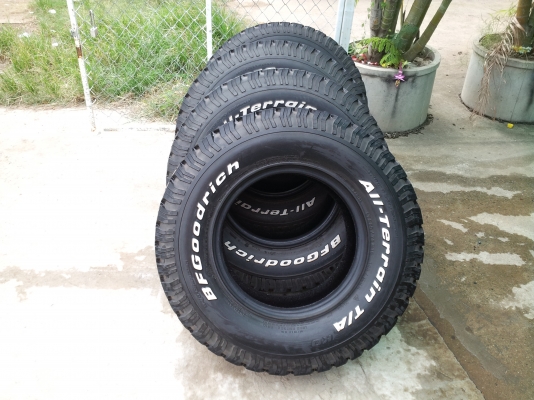 ขายยาง BF.ALL 265-75-16 ปี 12สัปดาห์ที่38 สภาพใหม่ไม่เคยลุยจอดเป็นส่วนมาก ขาย 26,500อยากเปลี่ยนไซด์ 084-0311505 พนธ์ ขอนแก่น.