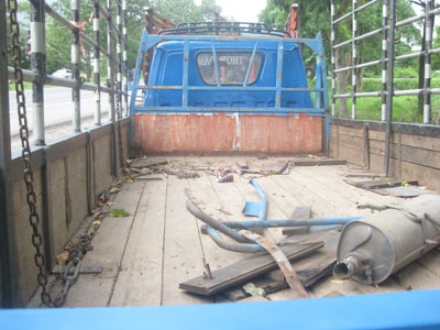 ขายหกล้อ Isuzu 100 แรง กระเหล็ก คอกแป๊บ ราคาถูก โทร 088-4501277 ขายหกล้อ Isuzu 100 แรง กระเหล็ก คอกแป๊บ ราคาถูก โทร 088-4501277