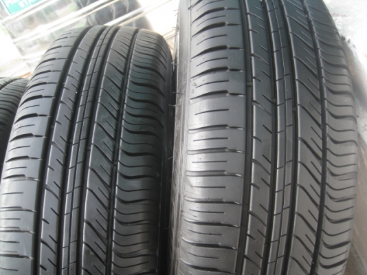 ขายยางป้ายแดง ปี0413  Honda jazz ขอบ15 4รู100 แถมกะทะและฝาครอบ สนใจติดต่อเล็ก คลองสามครับ (081-3747940)