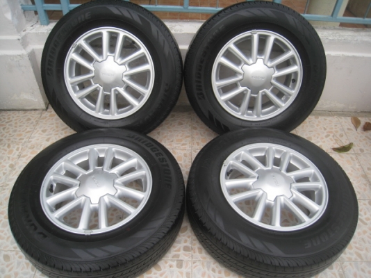 ขายล้อแม็ก All new Isuzu d-max ป้ายแดง 16"x 6.5" et41 6รู139 + ยางปี 0513 สนใจติดต่อ เล็กคลองสามครับ (081-3747940)