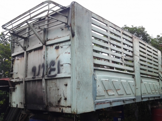 กระบะสามมิตรลอนเฉียงพื้นสวยมาแล้วครับ