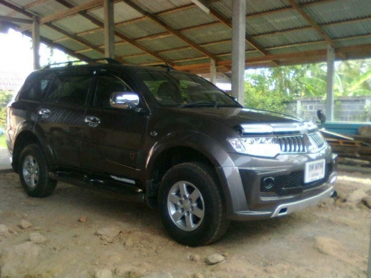 ขายรถสปอร์ต MITSUBISHI ปาเจโร ปี 2556 รถวิ่งไป 19000 กิโลเมตร เกียร์ธรรมดา เครื่อง 2.7 เชื้อเพลิงเบนซิน เบาะหุ้มหนัง จัดไฟแนนซ์ได้ 700000 ราคา 750000