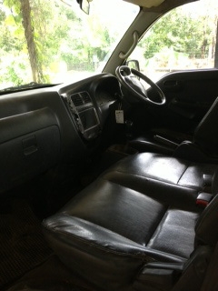 ขายรถกระบะ KIAสภาพพร้อมใช้ครับเครื่อง 2700  ดีเซล แอร์เย็น  ทะเบียนเต็ม  สภาพพร้อมใช้ครับ  รถปี 48 ครับ ราคานี้คุ้มครับ สวยๆครับสภาพพร้อมใช้ครับ  ยางใหม่ 2013  4  เส้นครับ