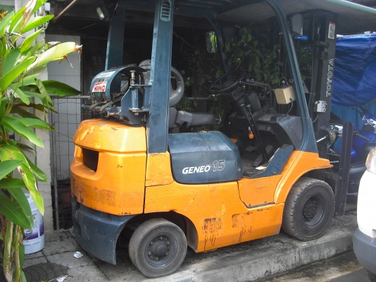 ขายโฟล์คลิฟท์ โตโยต้า รุ่น 7fg15