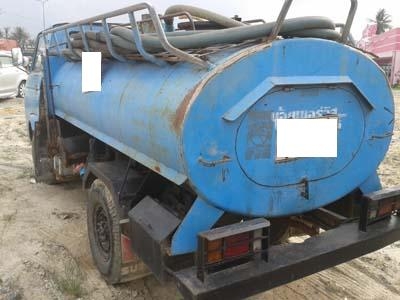 ขาย 4 ล้อ บรรทุกของเหลว ราคาถูก