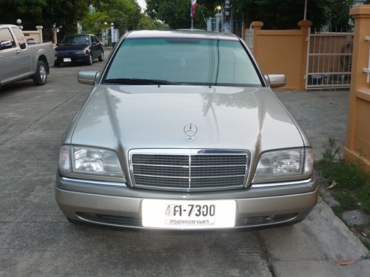 C220ELEGANCEติดLPGหัวฉีด สภาพสวยพร้อมใช้มาก ไม่มีคำว่าผิดหวัง