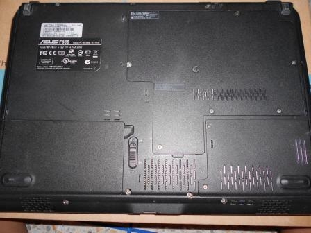 ขายโน๊ตบุ๊ค ถูกๆ ASUZ F83se