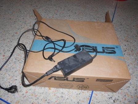 ขายโน๊ตบุ๊ค ถูกๆ ASUZ F83se