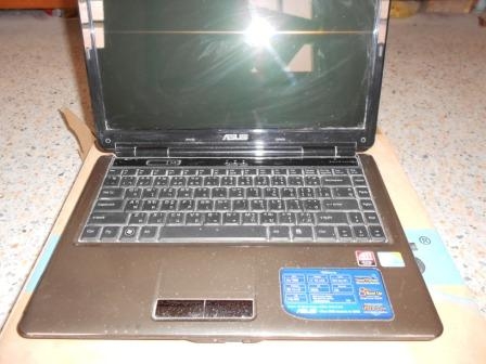 ขายโน๊ตบุ๊ค ถูกๆ ASUZ F83se