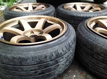ขาย Te37 ขอบ18 สีทองฟรอส พร้อมยางใหม่ๆ 1ชุุด