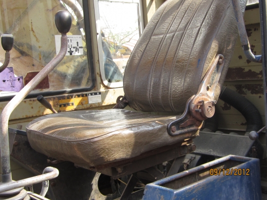 KOMATSU PC200 รุ่น 3 เครื่องปั๊มดีเดิมๆ ไฟฟ้าตัด สวยเดิมๆช่วงล่างเต็ม เอกสารสัญญาซื้อขาย