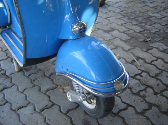 เวสป้า 64 สวยๆ ใสๆ ราคาบ้านๆ 26000 ต่อรองได้ ดูรูปว่าสวยแค่ไหน