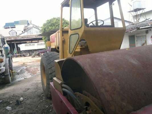 รถเกรด CAT   140 G                รถ บด TA 25 TD  10 ตัน   ( ขาย 2 รายการ )    สนใจติดต่อ  081 - 6079515