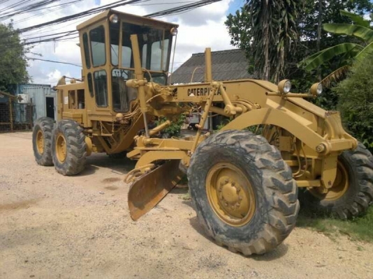 รถเกรด CAT   140 G                รถ บด TA 25 TD  10 ตัน   ( ขาย 2 รายการ )    สนใจติดต่อ  081 - 6079515