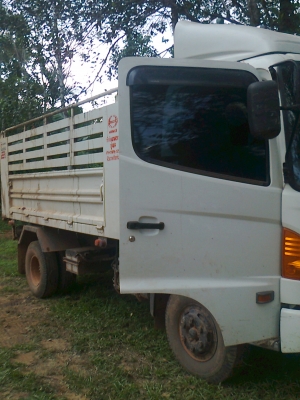 ขายรถ 6 ล้อ HINO MAGA QDR 175HP ใช้มาแค่ 8 เดือนเอง สวยมากๆเลย ขายรถ 6 ล้อ HINO MAGA QDR 175HP ใช้มาแค่ 8 เดือนเอง สวยมากๆเลย