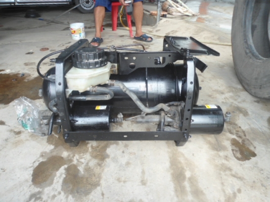 หม้อลมเบรก hino mega fg