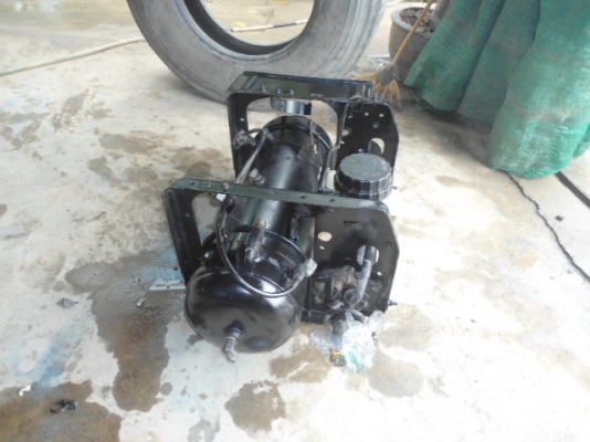 หม้อลมเบรก hino mega fg