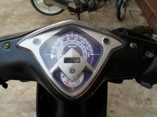 ขาย MIo ตาโต เครื่องเดิม ๆ ทะเบียนพร้อมโอน ราคา 13,900 ชุดสีตามสภาพ