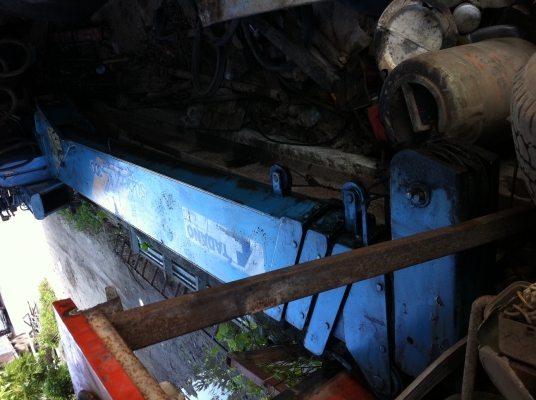 ขาย TADANO 3ตัน 5เหลี่ยมท้องวี 5ปลอก เก่านอก