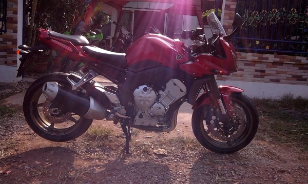 ขาย Yamaha FAZER1000ปี2009 อินวอย+สรรพสามิต เครื่องดีมากๆๆ ราคาถูกมากๆ รูปเยอะมากๆ