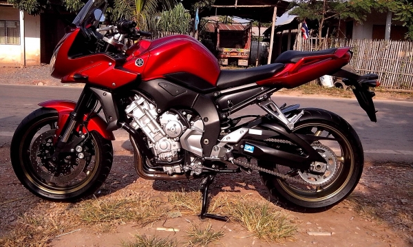 ขาย Yamaha FAZER1000ปี2009 อินวอย+สรรพสามิต เครื่องดีมากๆๆ ราคาถูกมากๆ รูปเยอะมากๆ