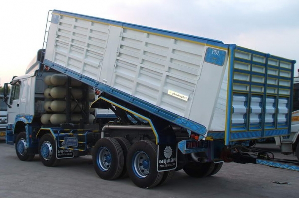 มาใหม่สุดคุ้ม Sino Truk CNG กะบะดั๊ม 12 ล้อ 345 แรง