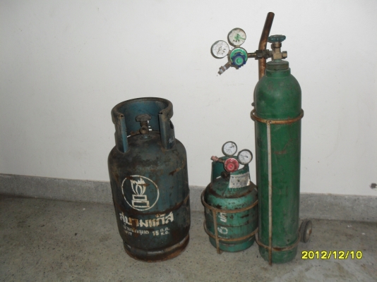 ขาย ถังแก๊ส ใหญ่+เล็ก +ถังลม+วาล์+โครงล้อเหล็ก