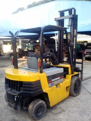 ขายรถโฟล์คลิฟท์ แดวู 2 ตัน ถูกๆ