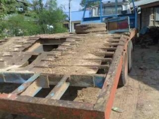 ขาย เทรลเลอร์10ล้อเพลาเดียวJCM เครื่อง6BD1 ขึ้น200อยู่  สภาพพร้อมใช้งาน เอกสารซื้อขาย