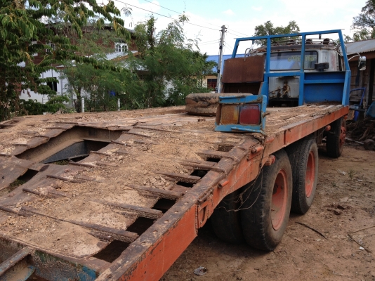 ขาย เทรลเลอร์10ล้อเพลาเดียวJCM เครื่อง6BD1 ขึ้น200อยู่  สภาพพร้อมใช้งาน เอกสารซื้อขาย