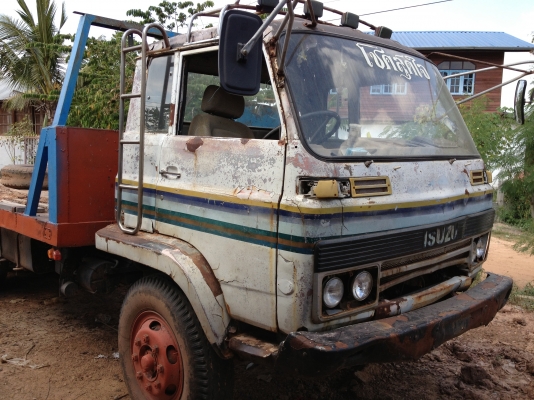 ขาย เทรลเลอร์10ล้อเพลาเดียวJCM เครื่อง6BD1 ขึ้น200อยู่  สภาพพร้อมใช้งาน เอกสารซื้อขาย