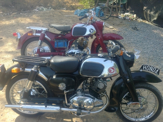 ลุงทุม หัวเขา   ติดต่อ 086  764   5698