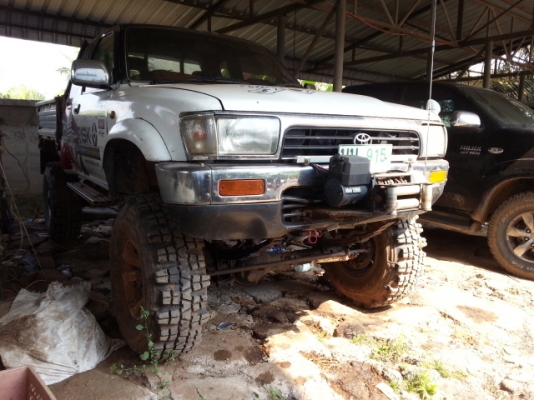 ขาย LN 106 เปลี่ยนหัวแคป มีกระบะกับหัวเดิมให้