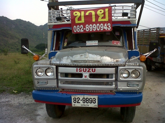 ขาย10ล้อหัวยาวเพลาเดียวดัมพ์ช่วงล่างใหญ่ครับ