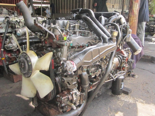 ขายเครื่อง 6HE เทอโบว์ 260 คลัช 15" ข้อ STD ปั๊มใหญ่ ปั๊มลมคนละฝั่งกับปั๊มโซล่า