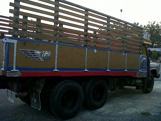 ขาย10ล้อหัวยาวเพลาเดียวสภาพสวยครับ