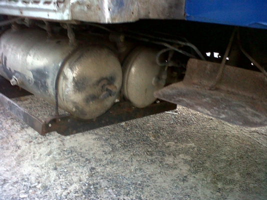 ขาย10ล้อหัวยาวเพลาเดียวสภาพสวยครับ