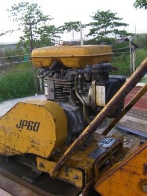 เครื่องตบดินEy15เเรงกระแทก15ตันเครื่องดีเเน่นราคา9,000-15,000บาท