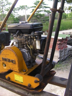 เครื่องตบดินEy15เเรงกระแทก15ตันเครื่องดีเเน่นราคา9,000-15,000บาท