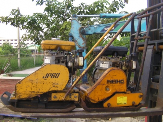 เครื่องตบดินEy15เเรงกระแทก15ตันเครื่องดีเเน่นราคา9,000-15,000บาท