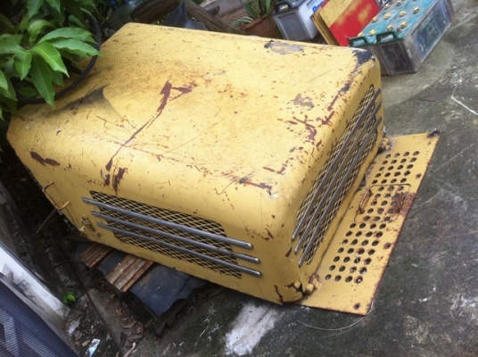 ขายด่วนฝาครอบเครื่องรถบดล้อยาง7ล้อWATANABE WP15WE