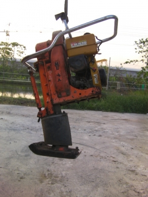 เครื่องตบดินแบบยืนEy10เเรงกระแทก3.5ตันเครื่องดีเเน่นราคา9,500บาทเก่านอกพร้อมใช้ เครื่องตบดินแบบยืนEy10เเรงกระแทก3.5ตันเครื่องดีเเน่นราคา9,500บาทเก่านอกพร้อมใช้