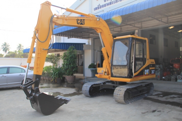 มือสองญี่ปุ่นนำเข้าเอง แบคโฮ CAT-307 V2 พร้อมไลน์หัวเจาะ มือสองญี่ปุ่นแท้ สภาพดี ทำสีแล้ว รถพร้อมใช้ ราคาคุยกันได้ มีบริการขนส่ง