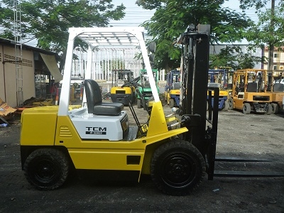 Forklift  TCM ขนาด 3.0 ตัน TCM FVD30Z7 รถนอก พร้อมใช้งาน