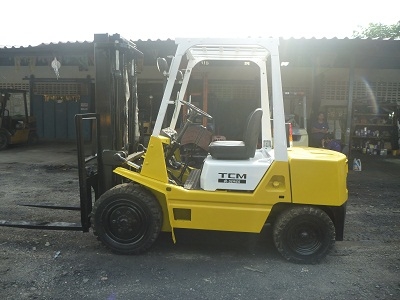 Forklift  TCM ขนาด 3.0 ตัน TCM FVD30Z7 รถนอก พร้อมใช้งาน