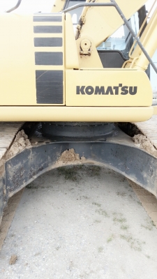 ขายรถแบคโฮ KOMATSU Pc 200-6 มีเล่มทะเบียน ขายรถแบคโฮ KOMATSU Pc 200-6 มีเล่มทะเบียน